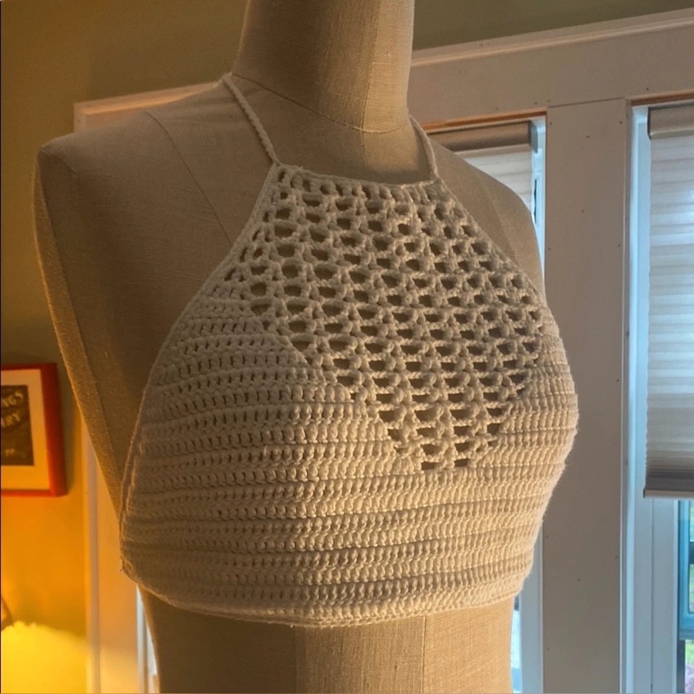 Forever 21 Cream Crochet Tank Top